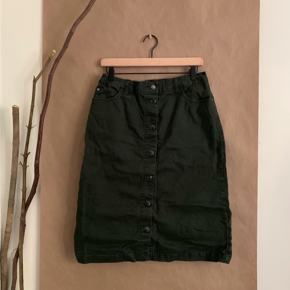 •green denim skirt•